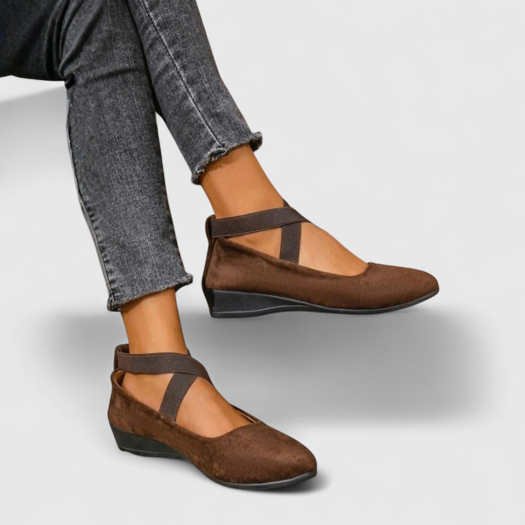 Women's Orthopedic Shoes | Slip-On | Velora™ Detail