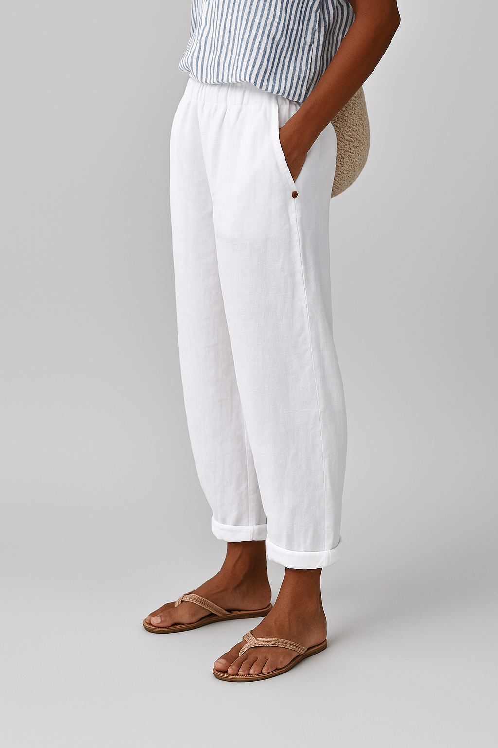 Women's Stylish Linen Pants | Side Pockets | Seraphine™ Close Up