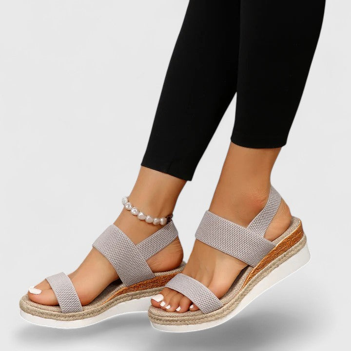 Women's Orthopedic Sandals | Veluna™ Close Up