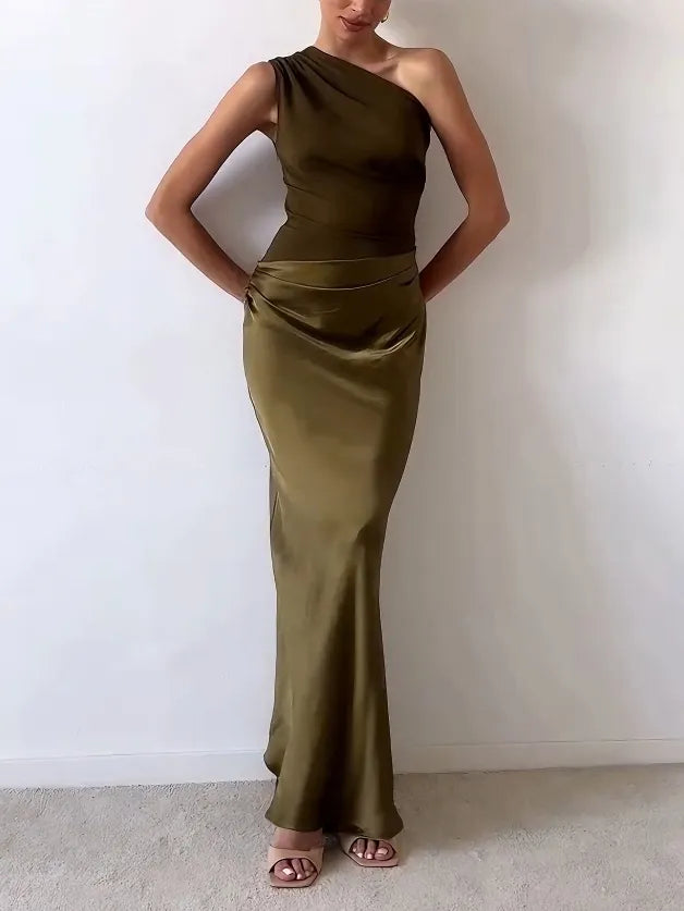 Women's Elegant Pleated Party Maxi Dress | Rivienne™ Angle