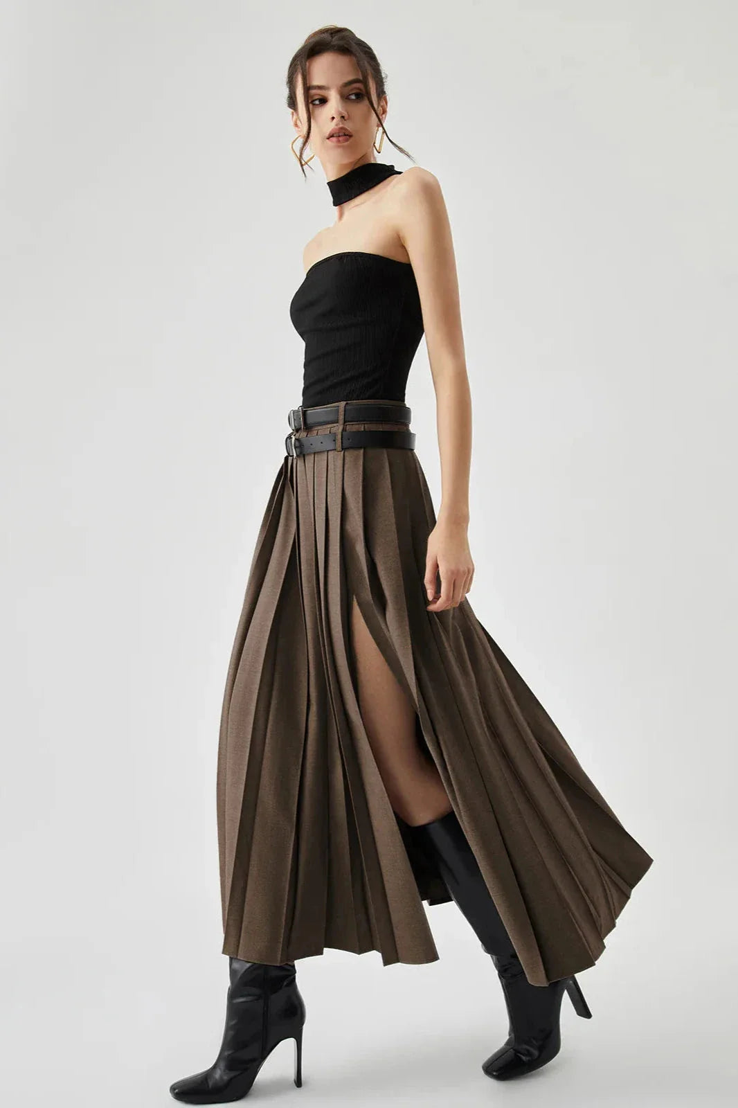 Women's Pleated Split Maxi Skirt | Avelliana™ Close Up