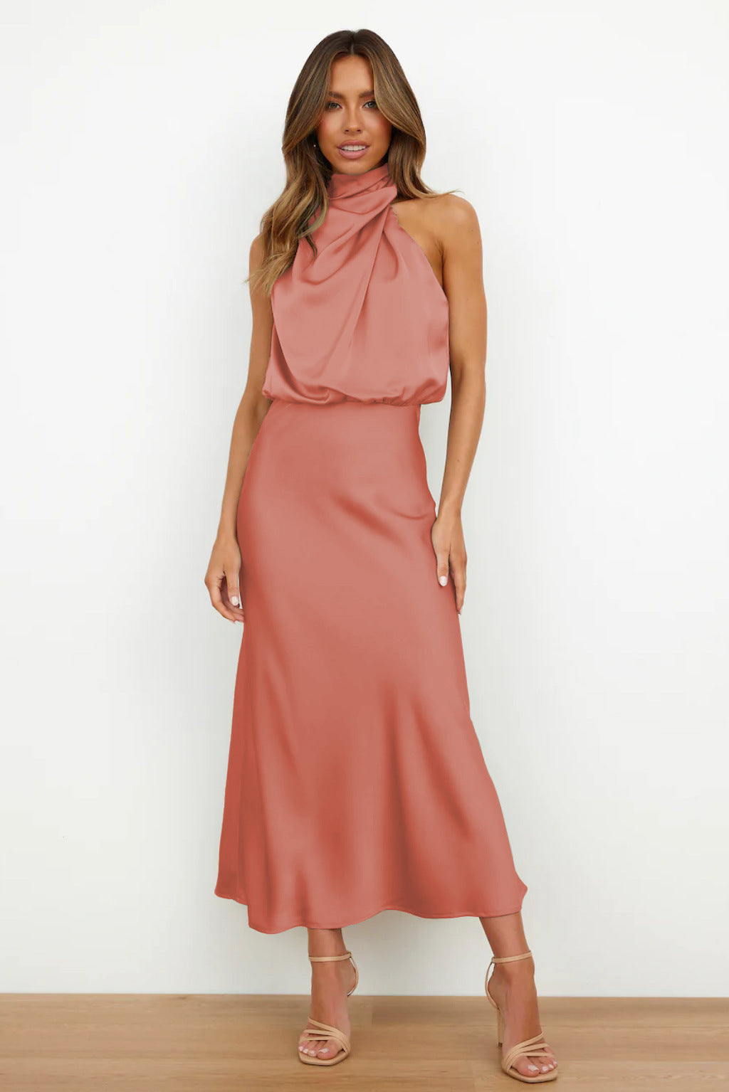 Women's Elegant Halter Evening Dress | Seralynn™ Close Up
