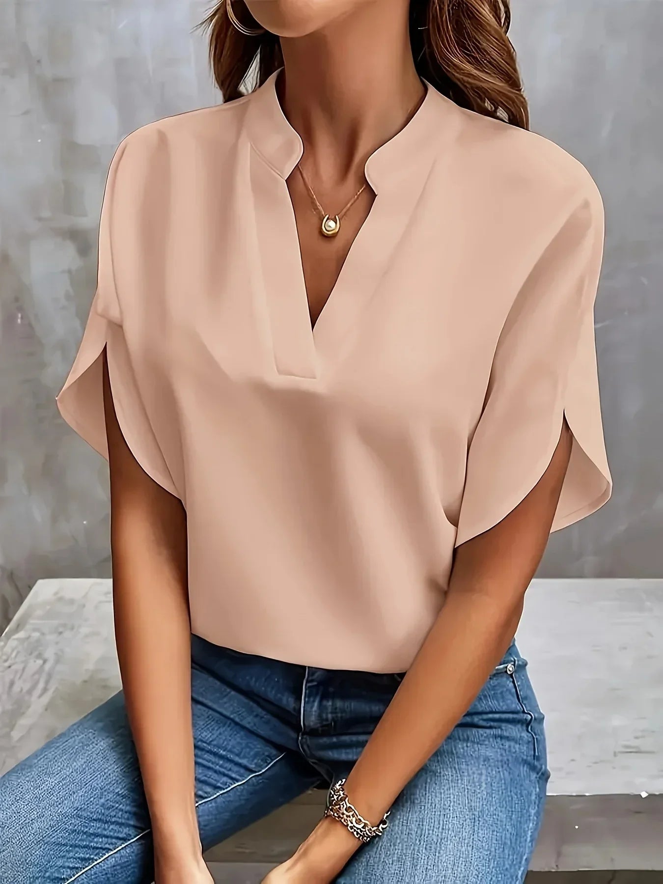 Women's Sophisticated Blouse | Tailored | Vesara™ Close Up